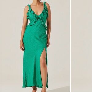 Astr Green Sorbae Ruffle V-Neck Maxi Dress with Side Slit